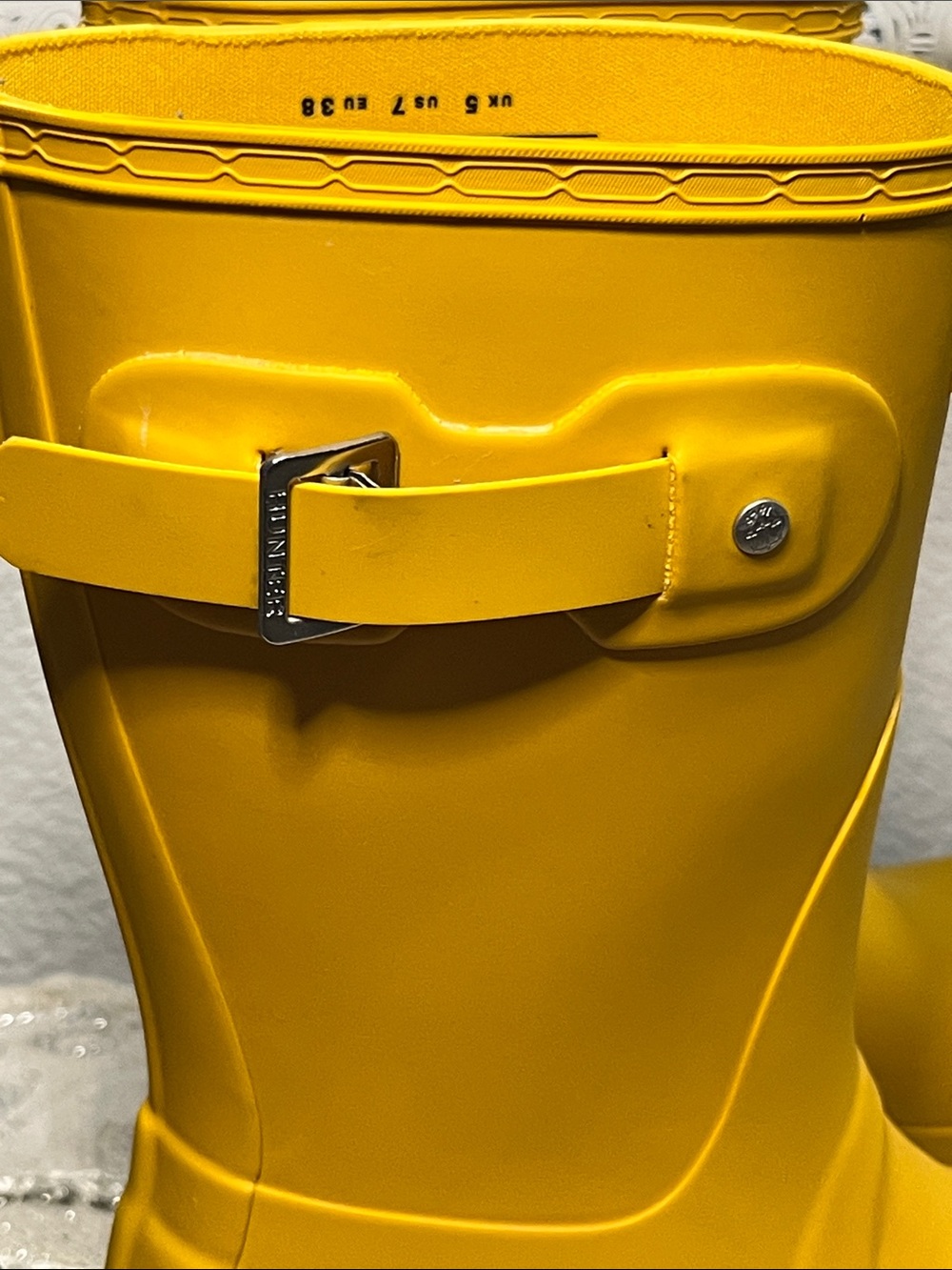 EUC Hunter Original Short Back Adjustable Rain Boots Yellow Women’s Size 7 - Picture 7 of 15